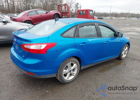 2014 Ford Focus Se z USA, uszkodzony, nr VIN 1FADP3F28EL448635